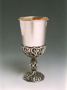 Floral cut Kiddush Cup & Tray