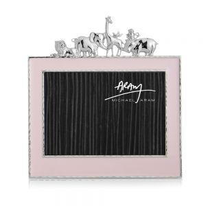 https://shalomhouse.com/wp-content/uploads/2018/11/noahs-ark-pink-frame-1.jpg
