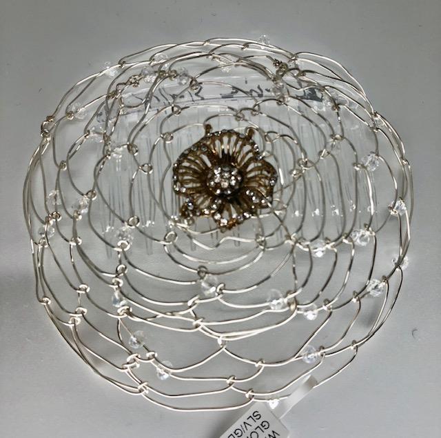 Silver Wire Kepa With Flower