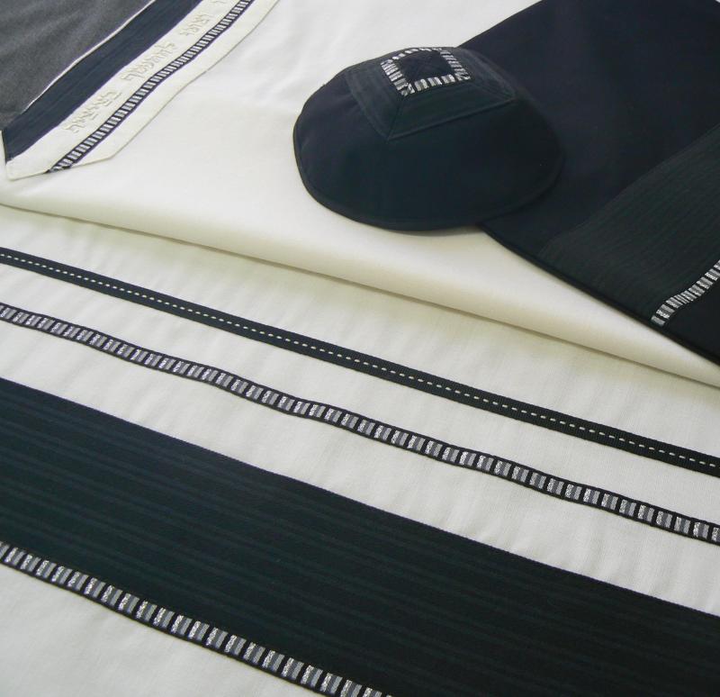 Men's Traditional Tallit Set by Eretz Judaica